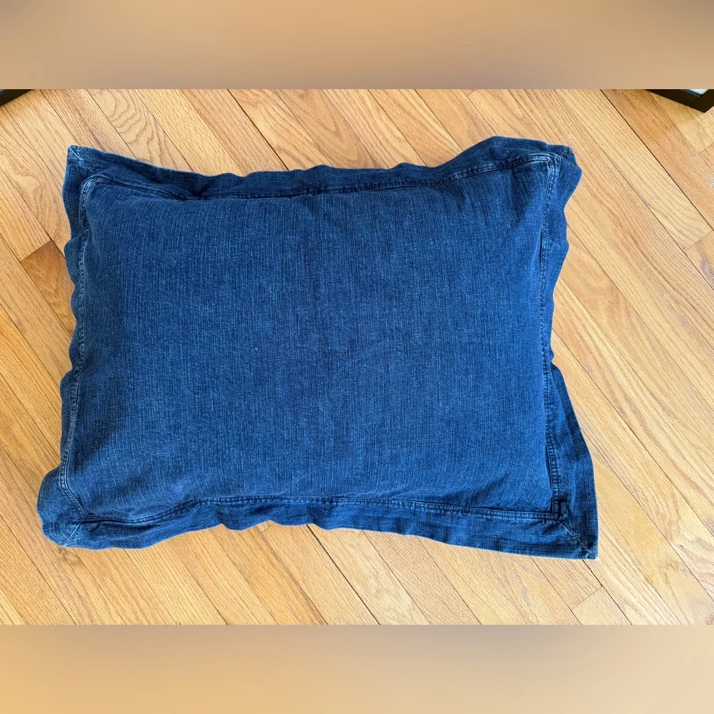 Pottery Barn Heavyweight Denim Pillow Sham Indigo Blue Framed Rustic Coastal EUC